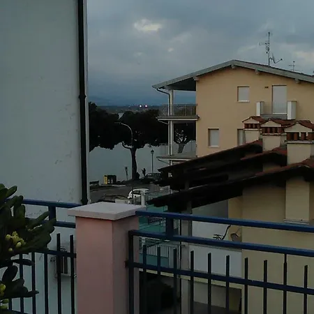 Szálloda Cristallo 2*
