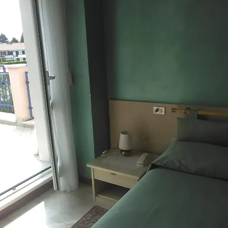 Cristallo Szálloda Peschiera del Garda