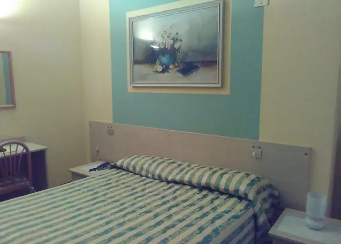 Hotell Cristallo Peschiera del Garda