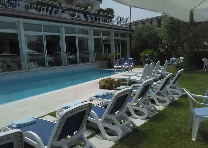 Ξενοδοχείο Cristallo Πεσκιέρα ντελ Γκάρντα