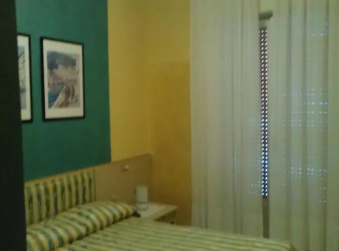 Cristallo Hotel 2*